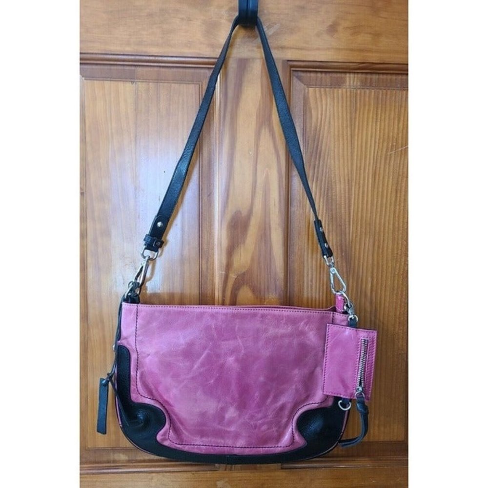 Tano Glazed Leather Shoulder Bag Black Pink Handbag